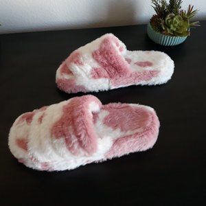 Cow Pattern Fluffy Pink and White Slippers